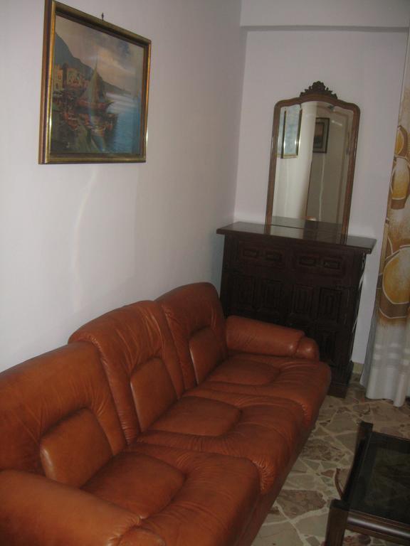 Mini Appartamento In Villa Castellammare del Golfo Værelse billede
